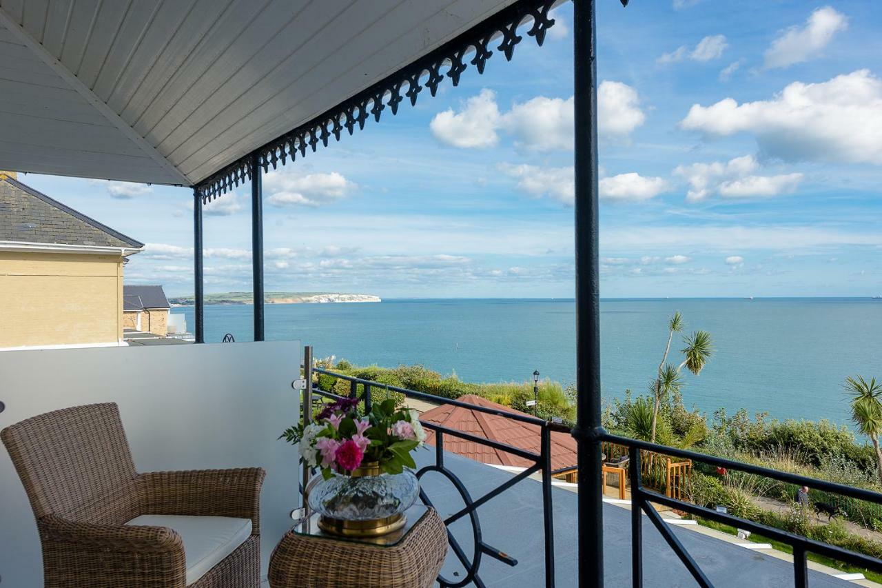 Villa Mentone Hotel Шанклин Екстериор снимка